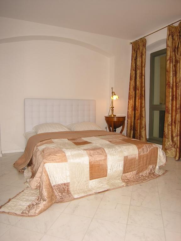 Apartmenthaus Albrechtsburg Bad Schandau Buitenkant foto