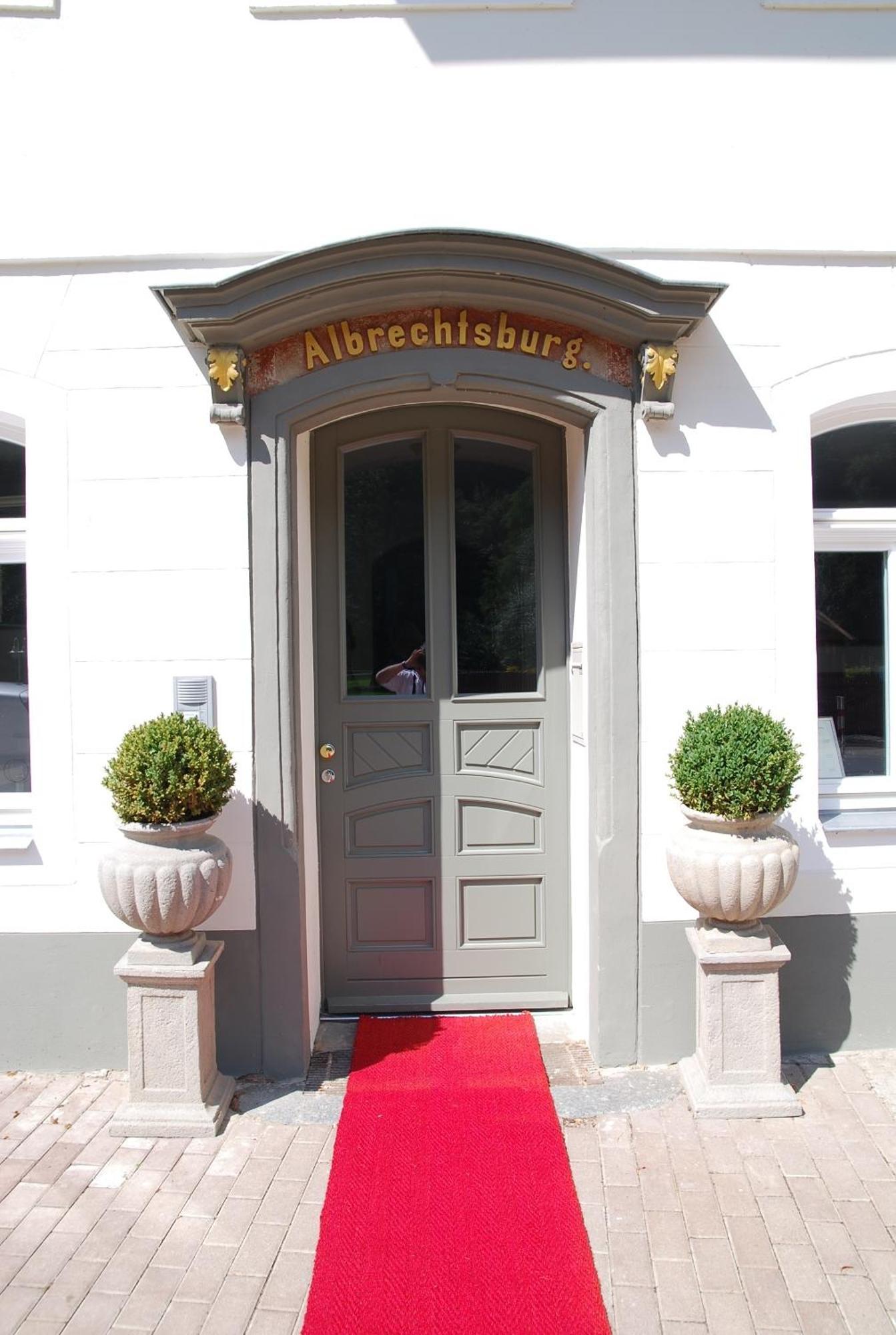 Apartmenthaus Albrechtsburg Bad Schandau Buitenkant foto