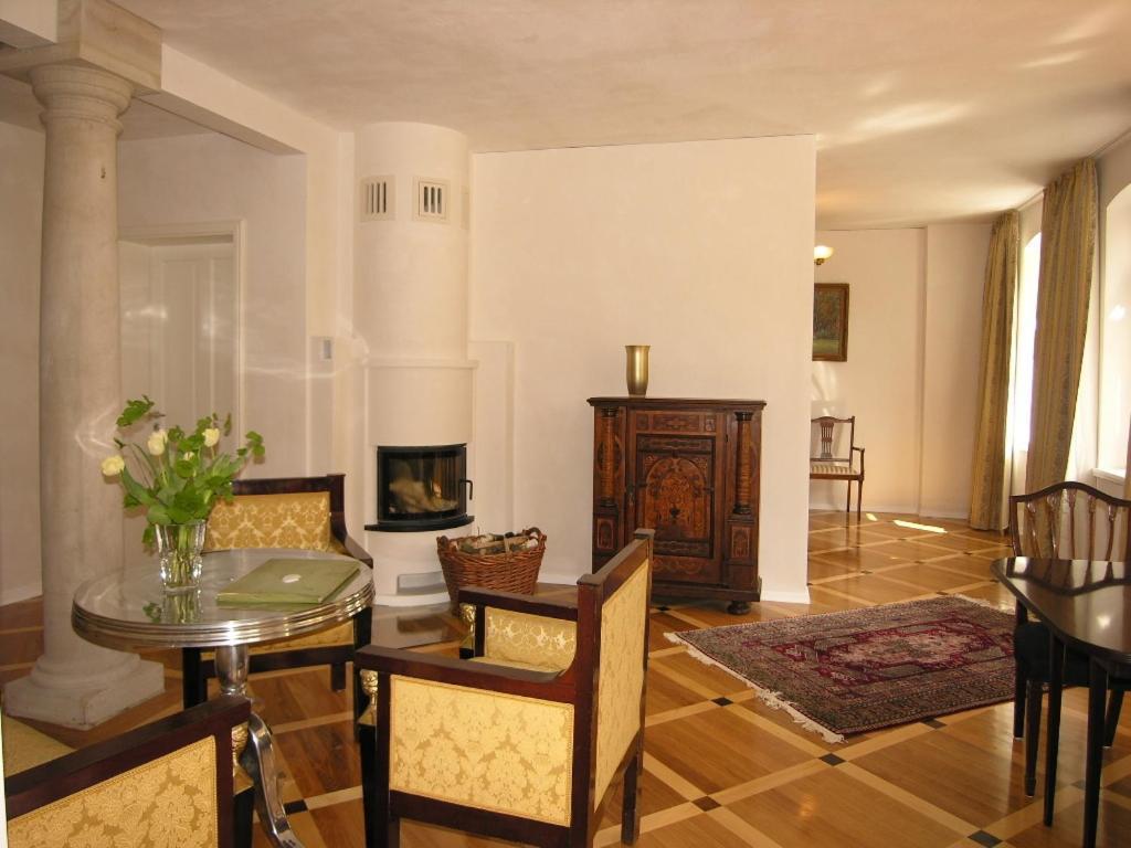 Apartmenthaus Albrechtsburg Bad Schandau Kamer foto